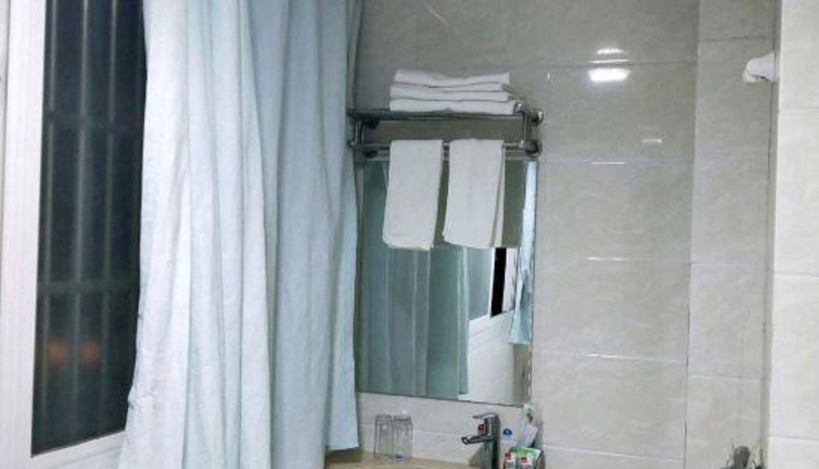 Zimmer - Jinshuoyuan Business Hotel