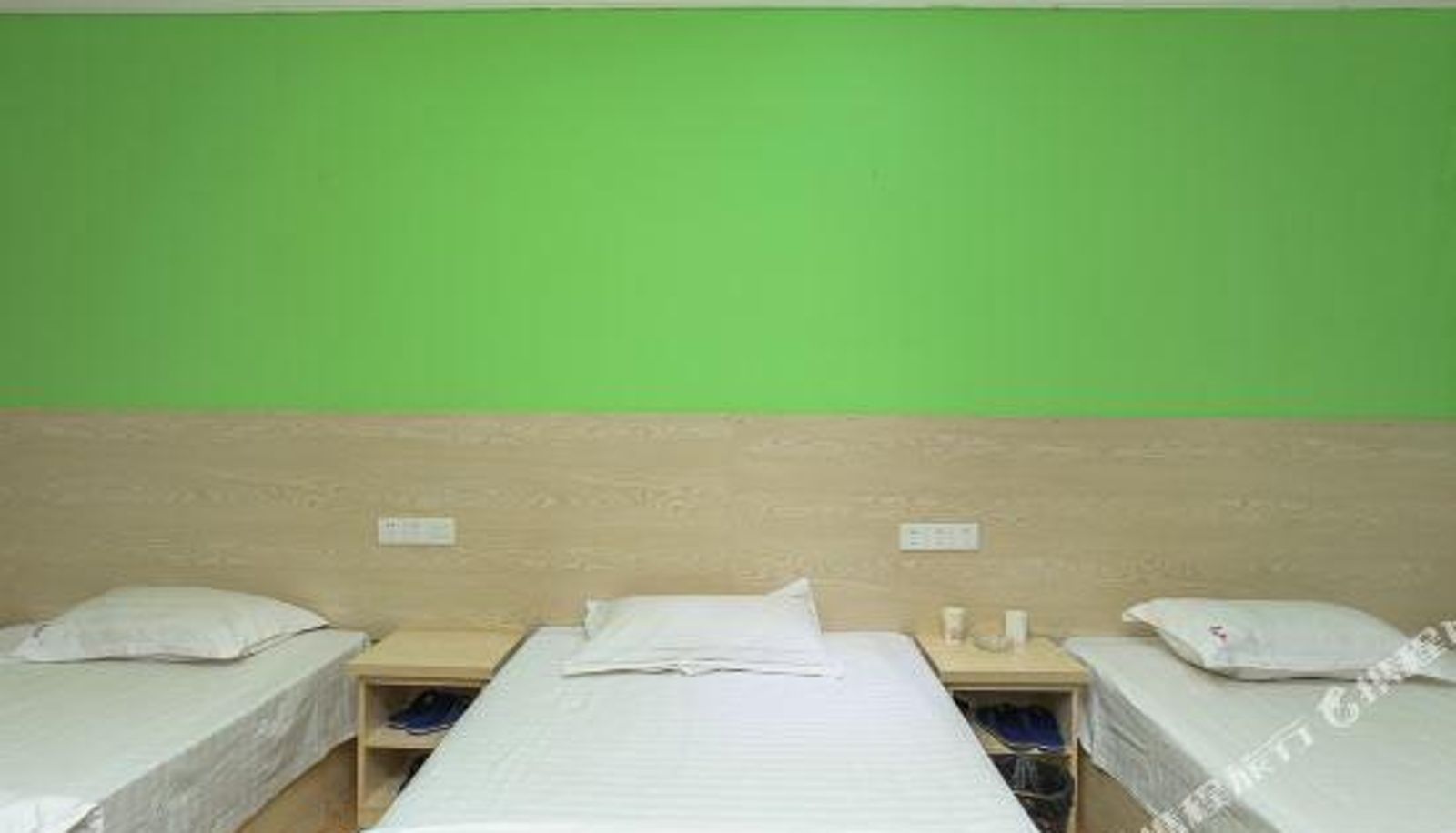 Camera - Donghai Yimei Hotel (Railway Station)
