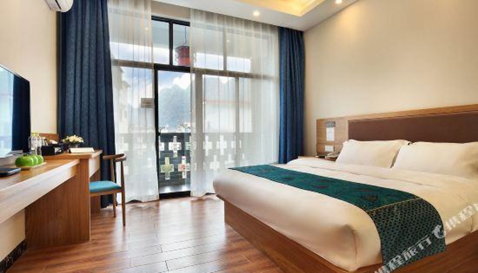 Kamer met balkon - Qingyunge Hotel