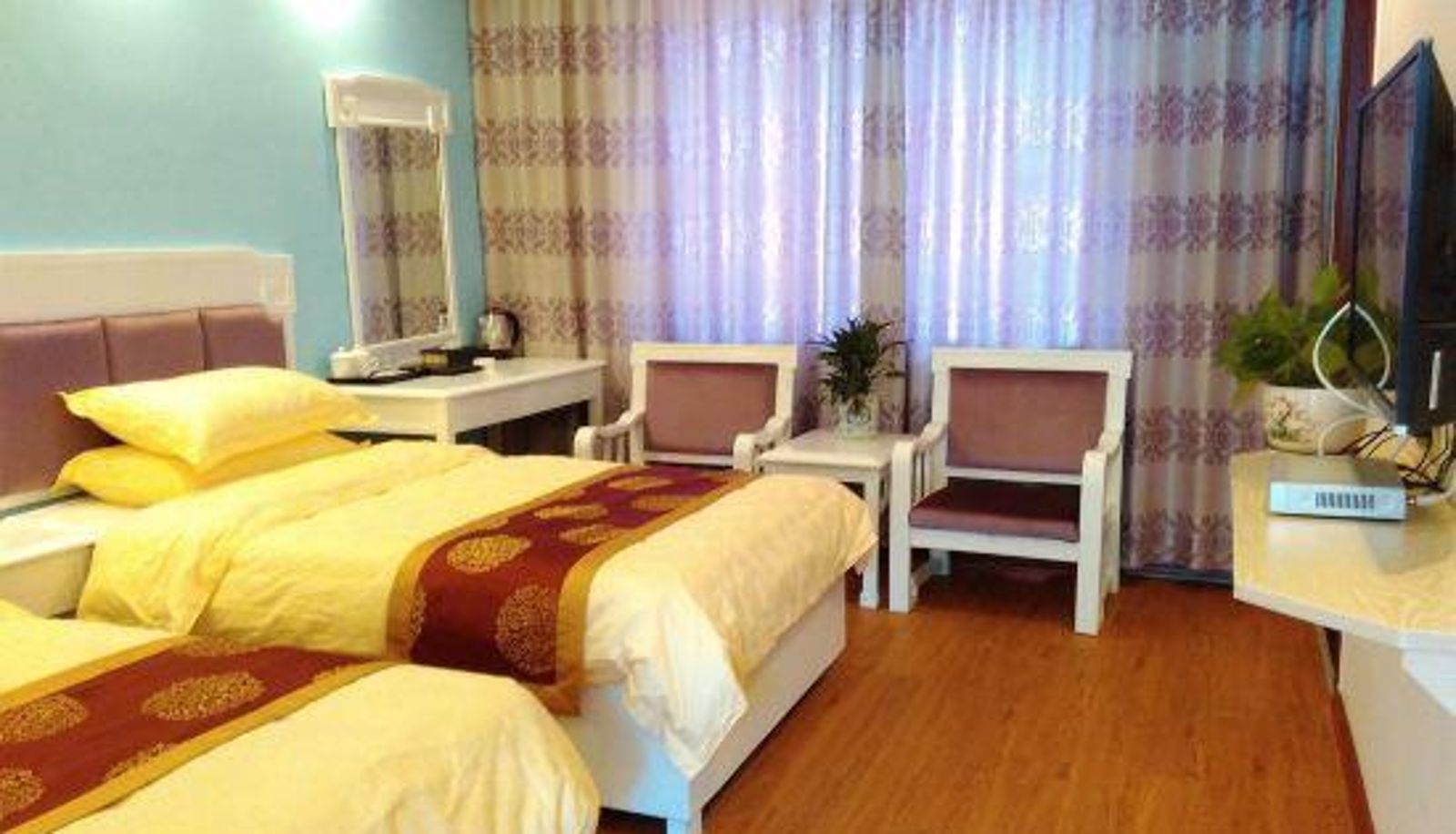 Zimmer mit Bergblick - Yangshuo Ancient Town Theme Hotel (Xingping Ancient Town Lijiang Scenic Area)