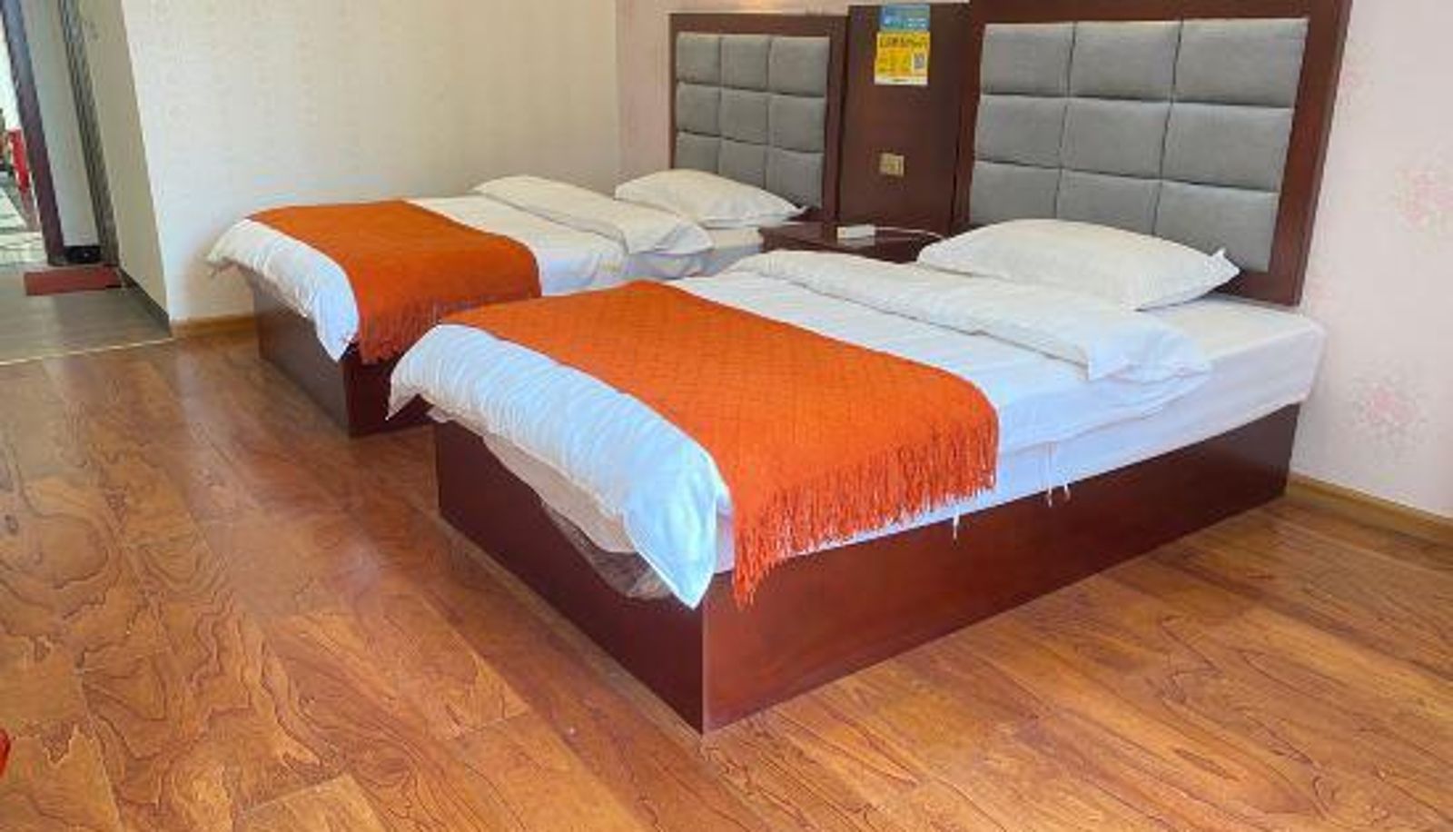 Zimmer - Luoping Zhangyue Express Hotel