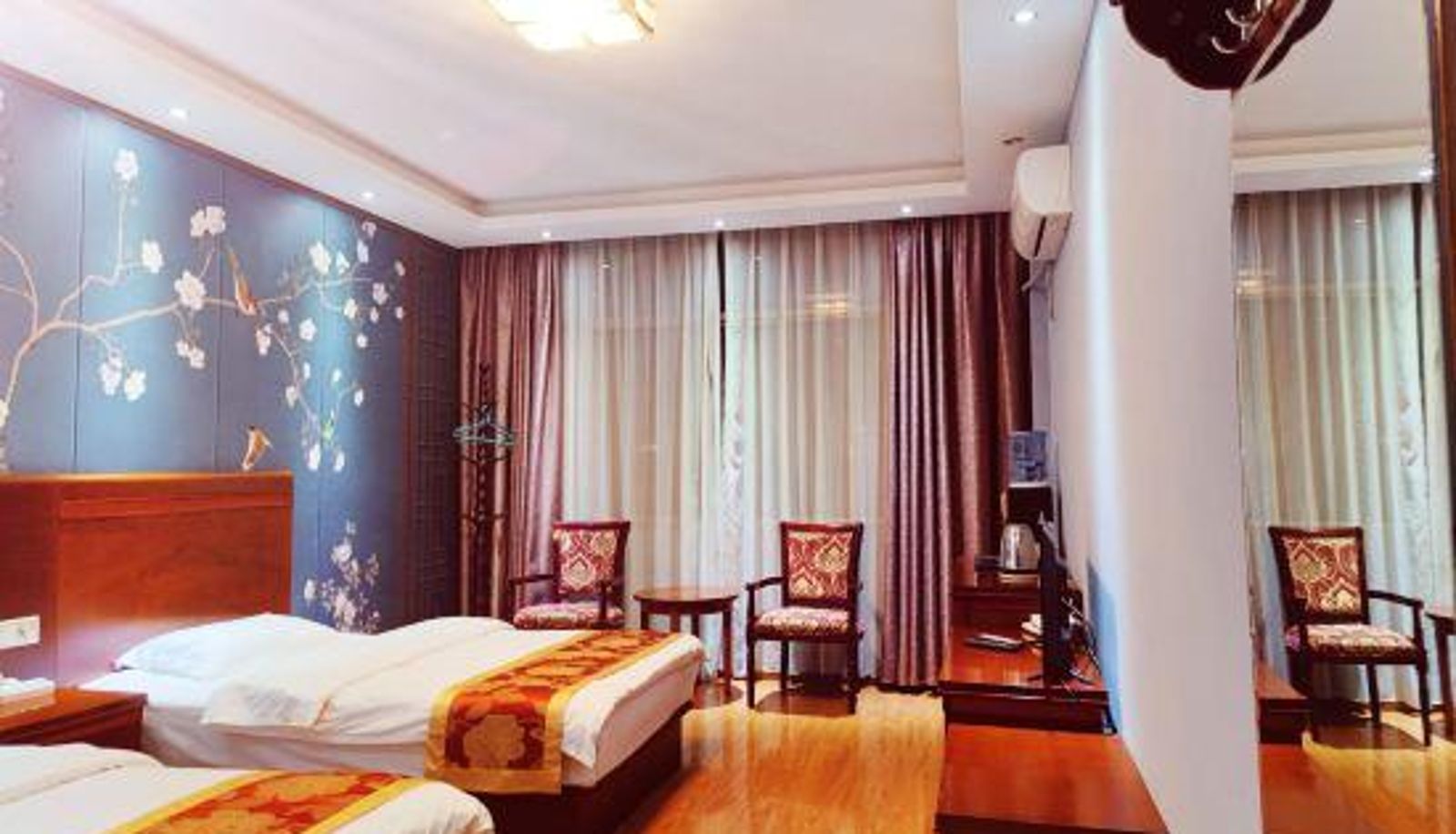 Room - Luoping Bixiang Express Hotel
