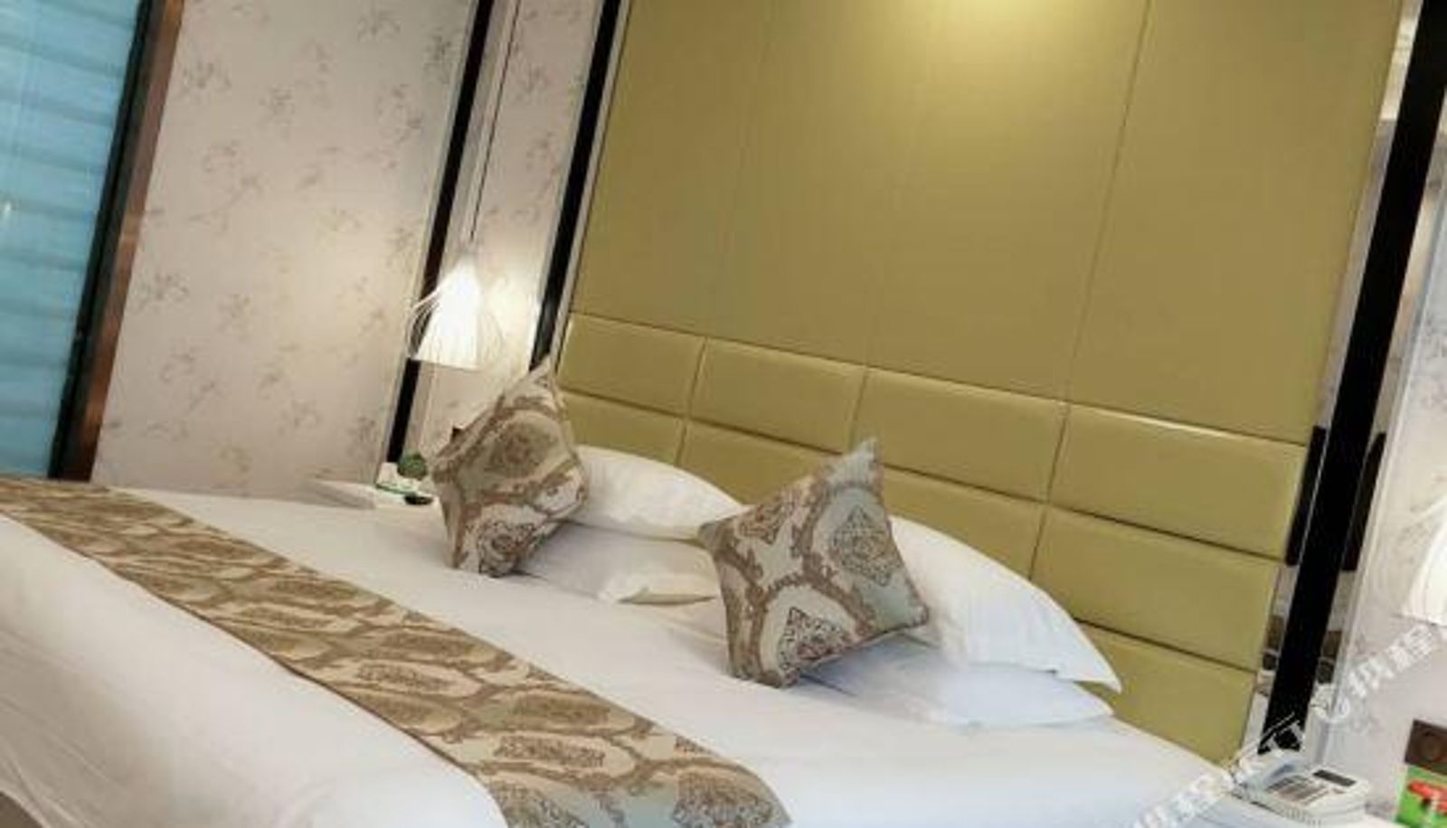 Camera - Dongyang Yijia Theme Hotel