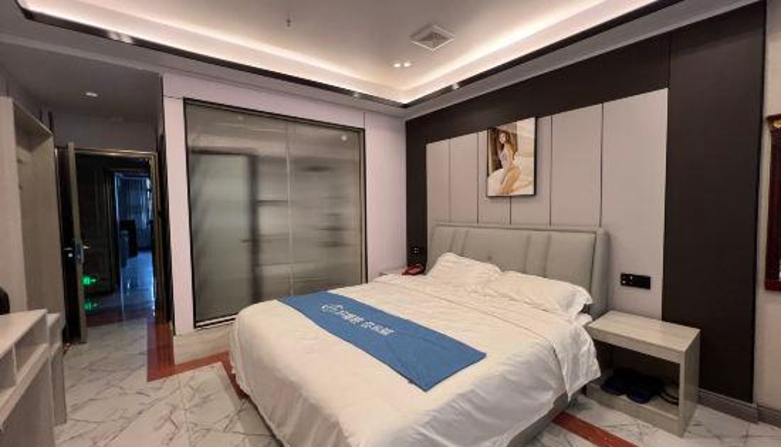 Camera business - Home Inn Huayi Hotel (Huai'an Xumaba Passenger Transport Terminal)