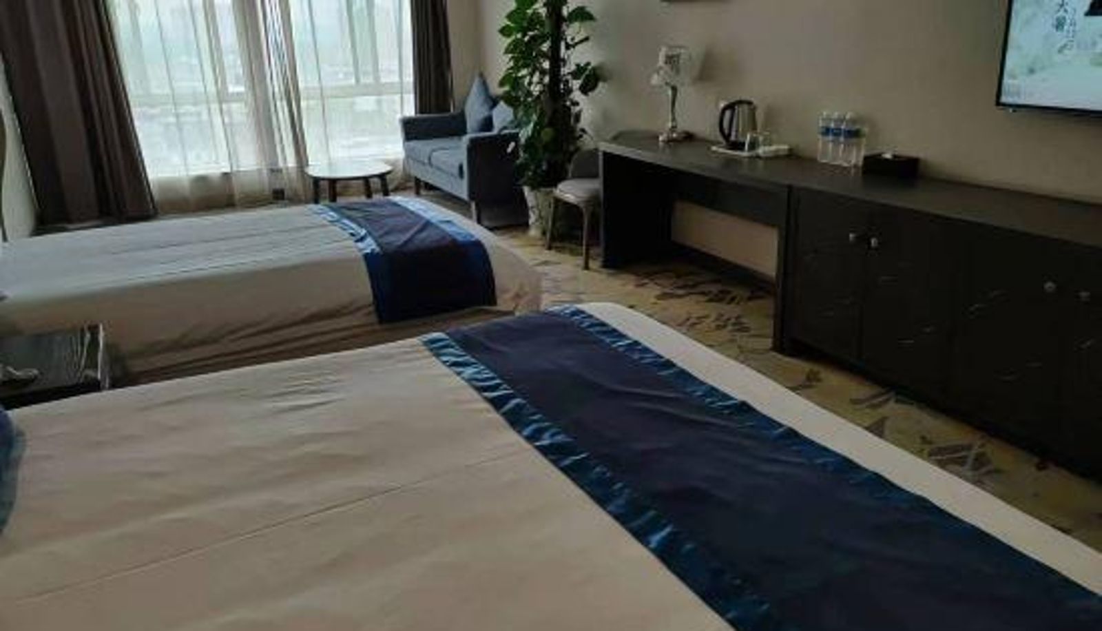 Familienzimmer - Victoria Holiday Hotel