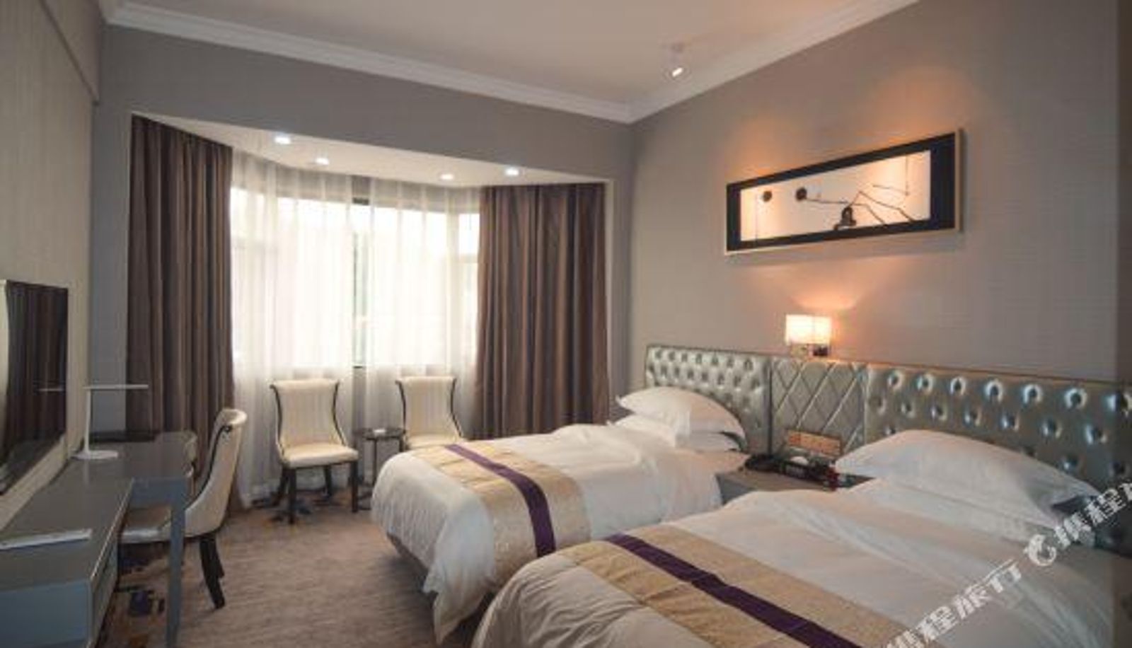 Zimmer mit Bergblick - Four Seasons Yangjiang Hotel (Yangjiang Baili Plaza)