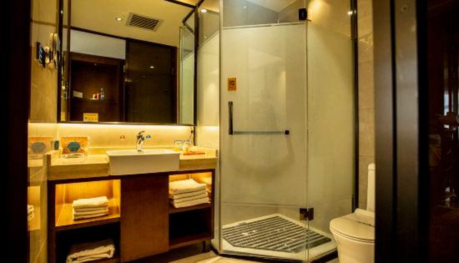Business-Zimmer - InterContinental Hanwu (Wuwei Railway Station Wanda Plaza)
