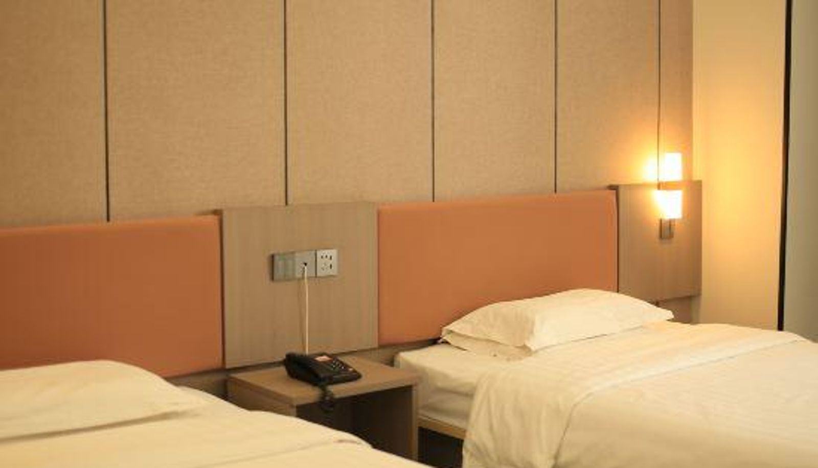 Zimmer - Bai'en Qingju Hotel (Wuwei Wanda Plaza Store)