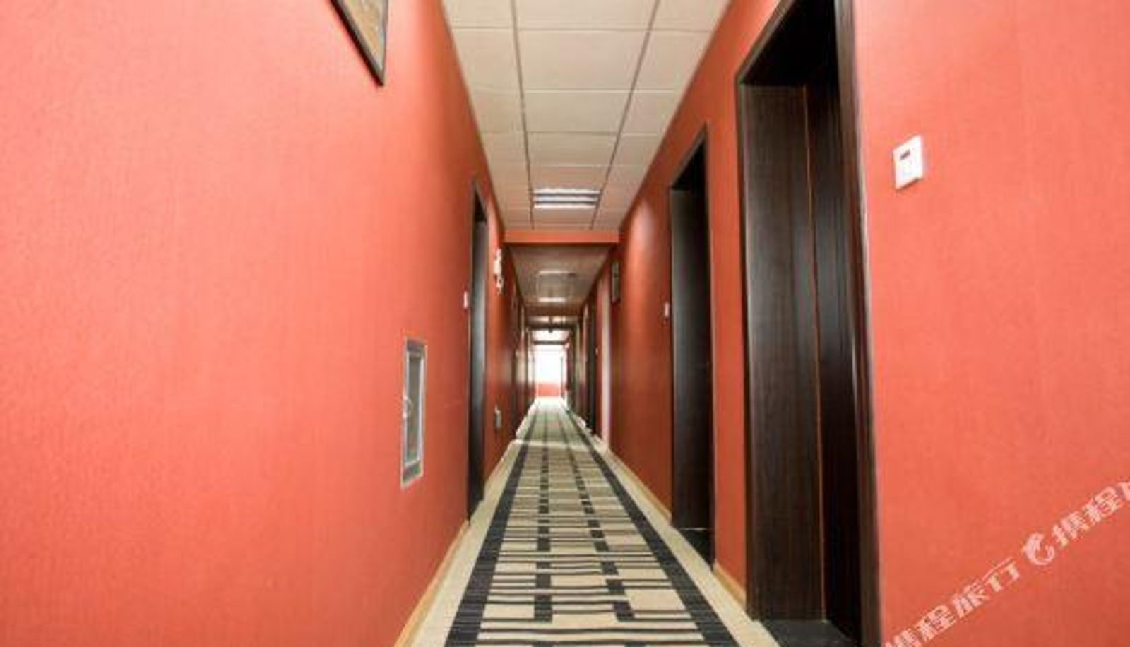 Receptie - Ronglek Hostel
