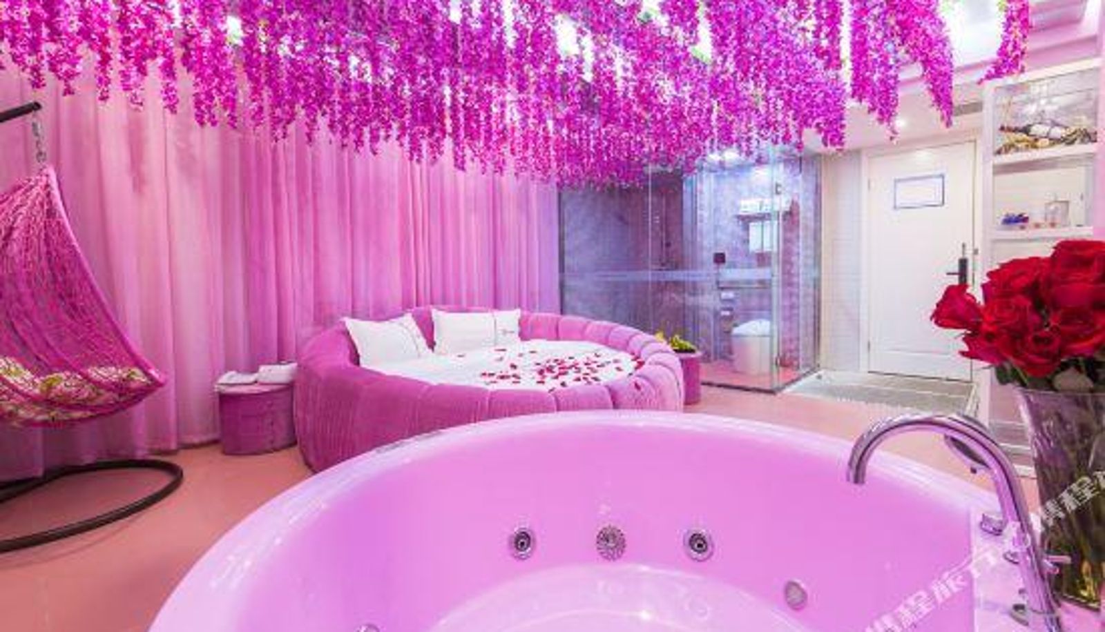 Zimmer - Bolian Oxygen Bar Theme Hotel