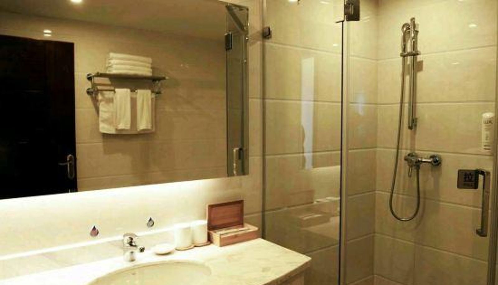 Chambre - Yuncheng Business Hotel