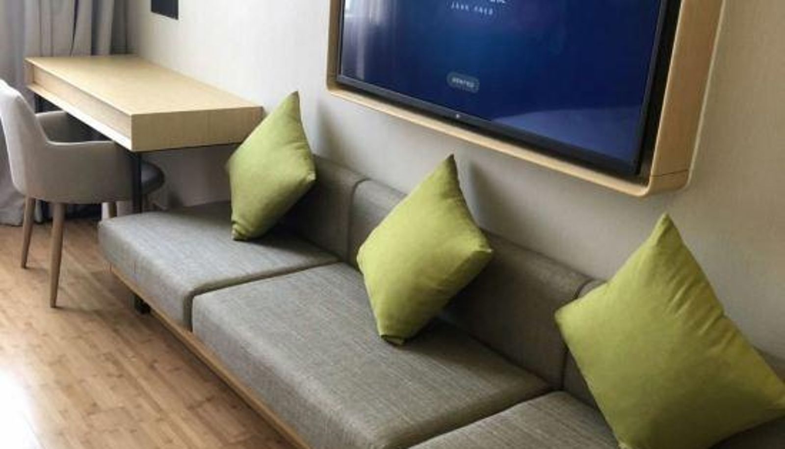 Camera business - Ripple Hotel