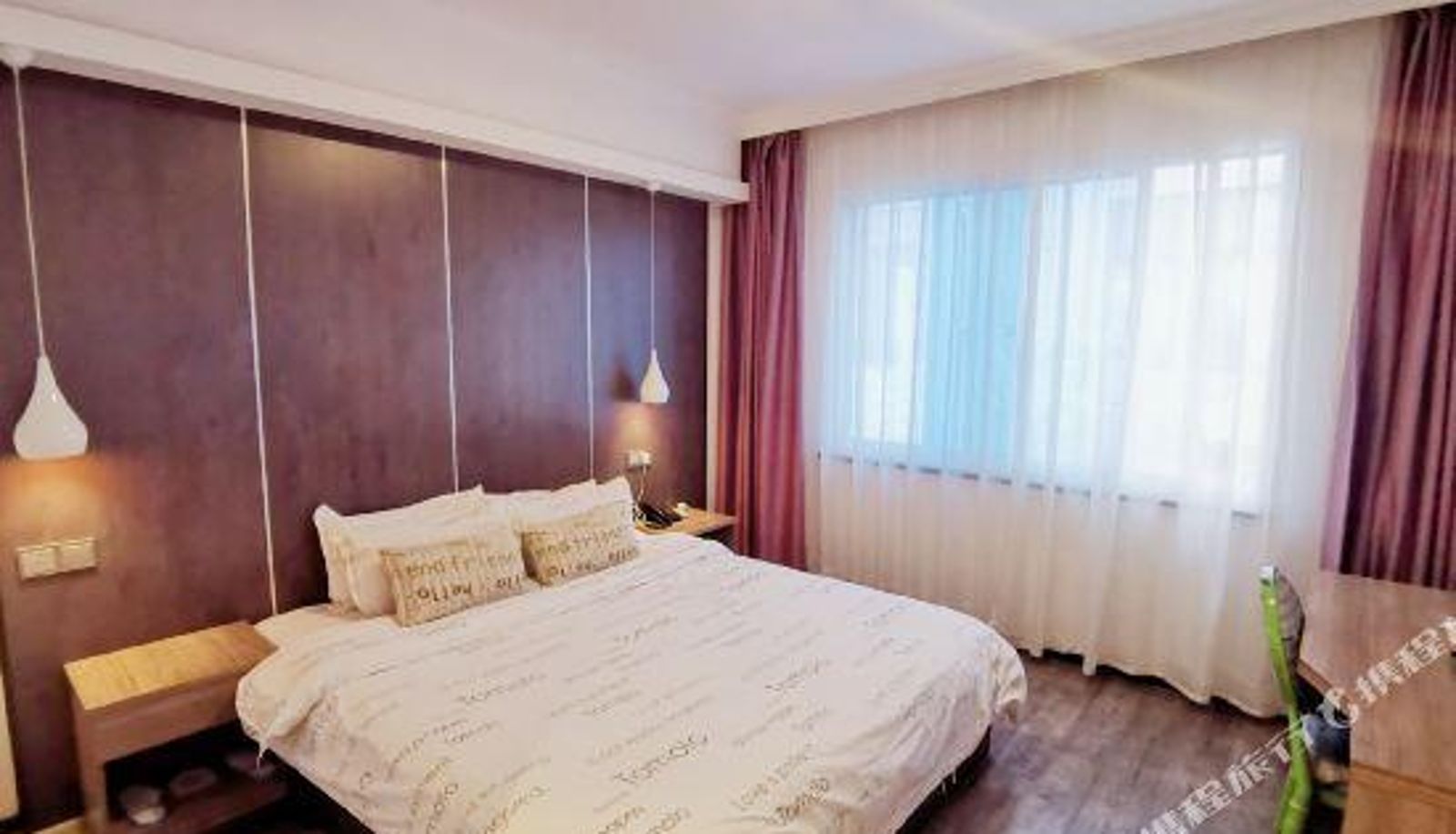 Kamer - Aishan Theme Hotel