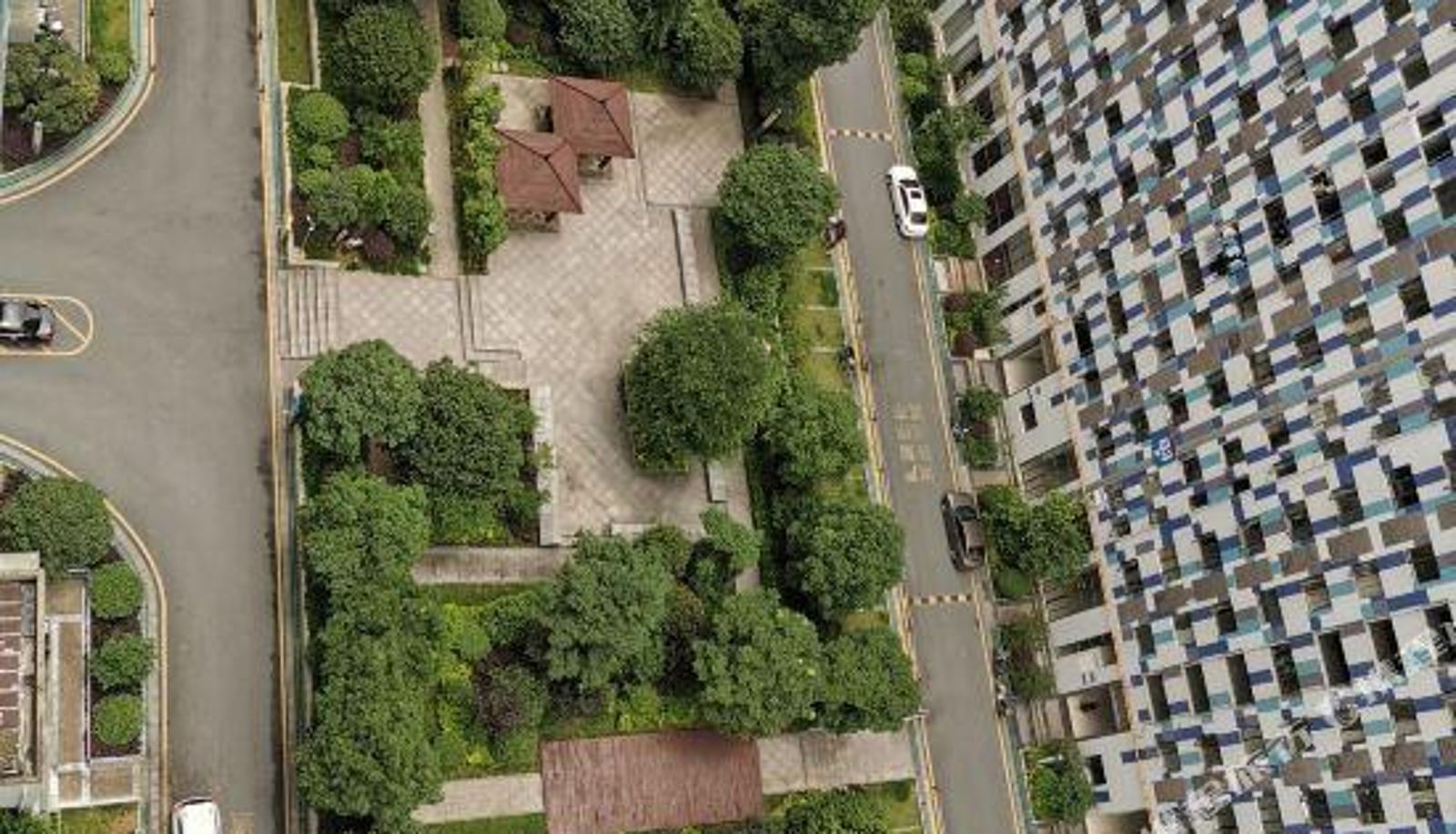Innenbreich - Jin Cheng Apartment (Xin Gui Hua Cheng Dian)