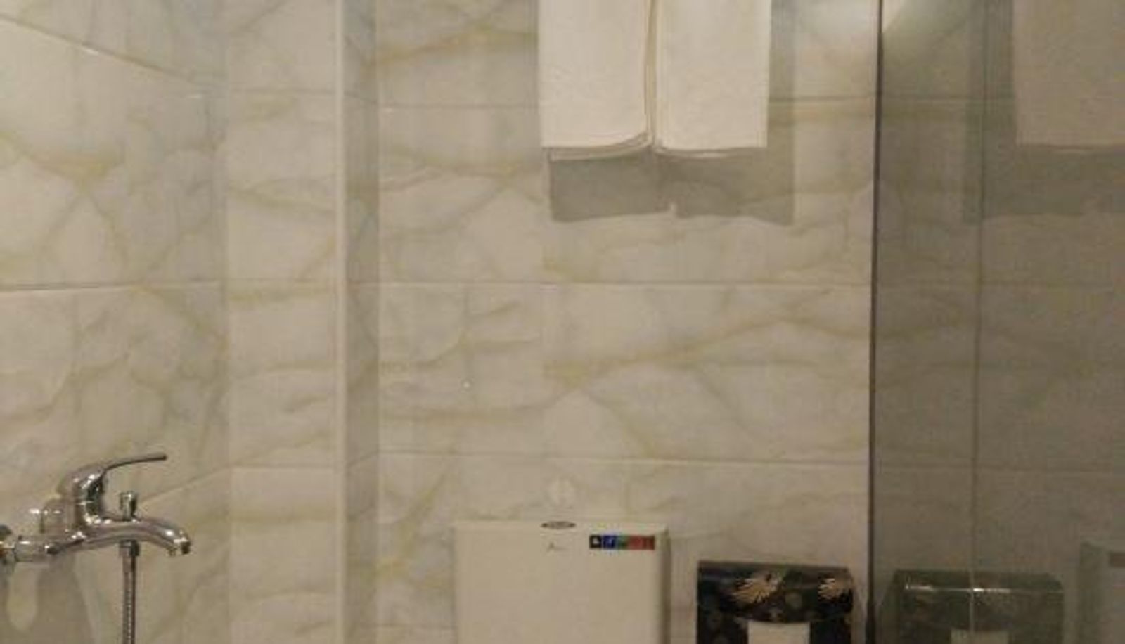 Zimmer - People's Hotel (Chenzhou West Street Branch)