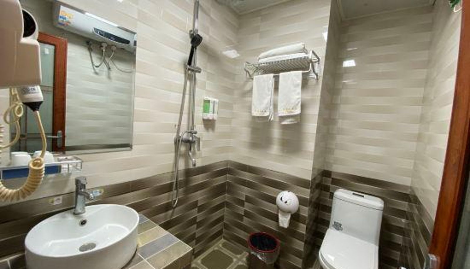 Camera business - Liupanshui Houmangao Hotel