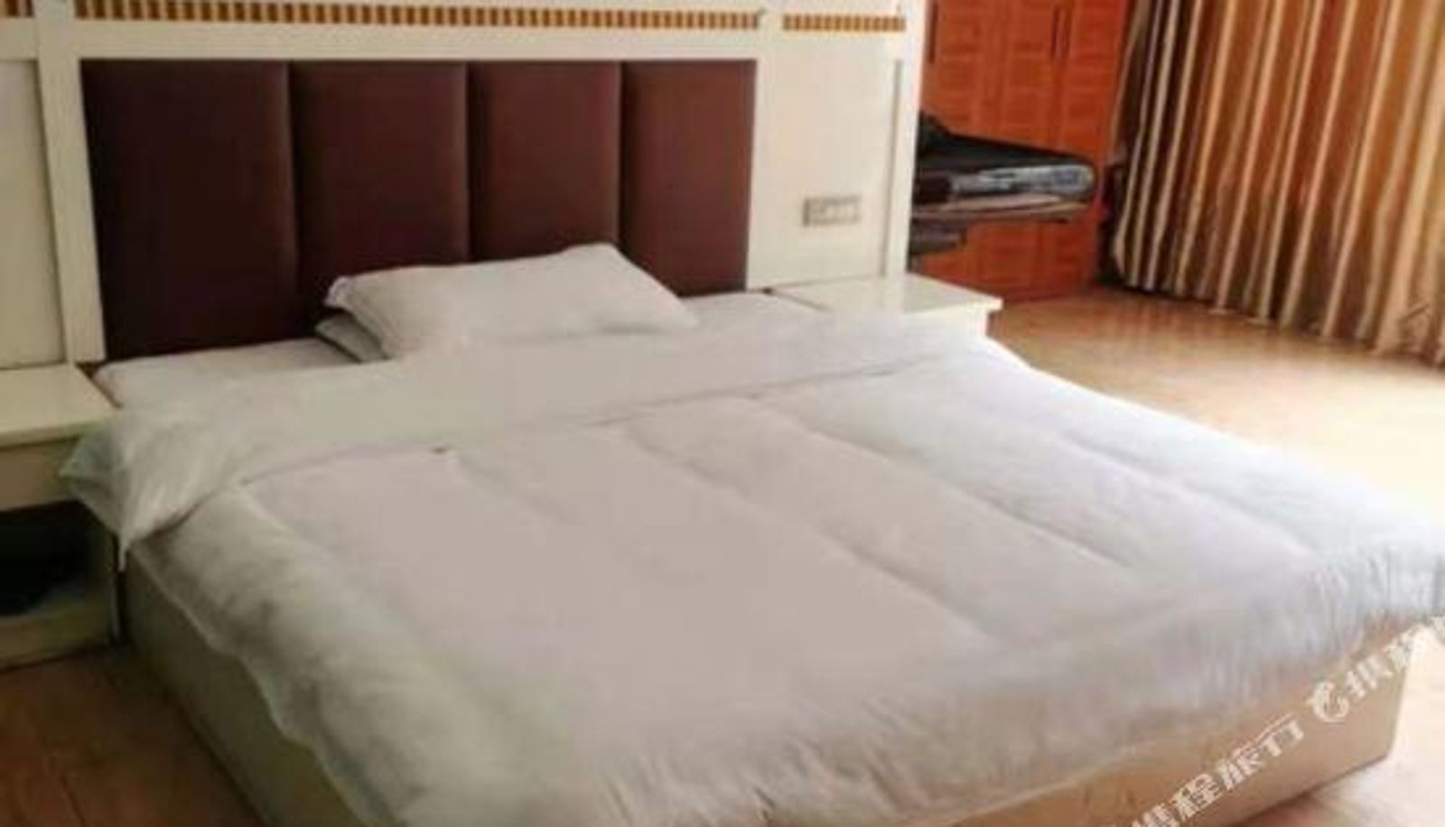 Zimmer - Jiahao Business Hotel