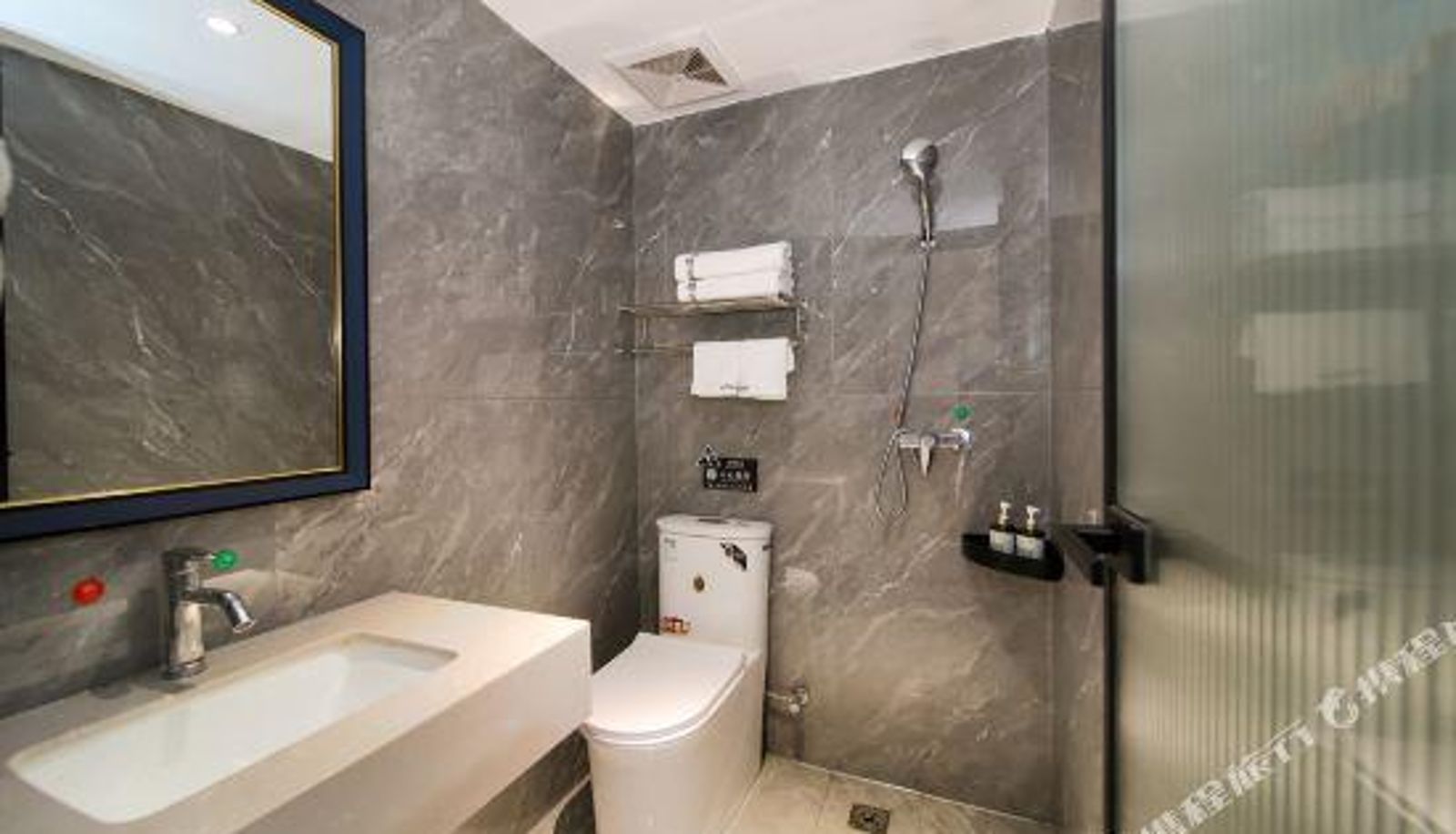 Zimmer - Danliansi Light Luxury Hotel (Electrical Vocational and Technical College Branch)