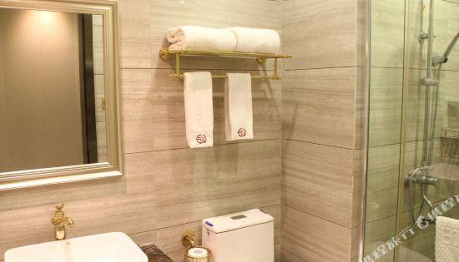 Camera business - Hou Han Impression Hotel