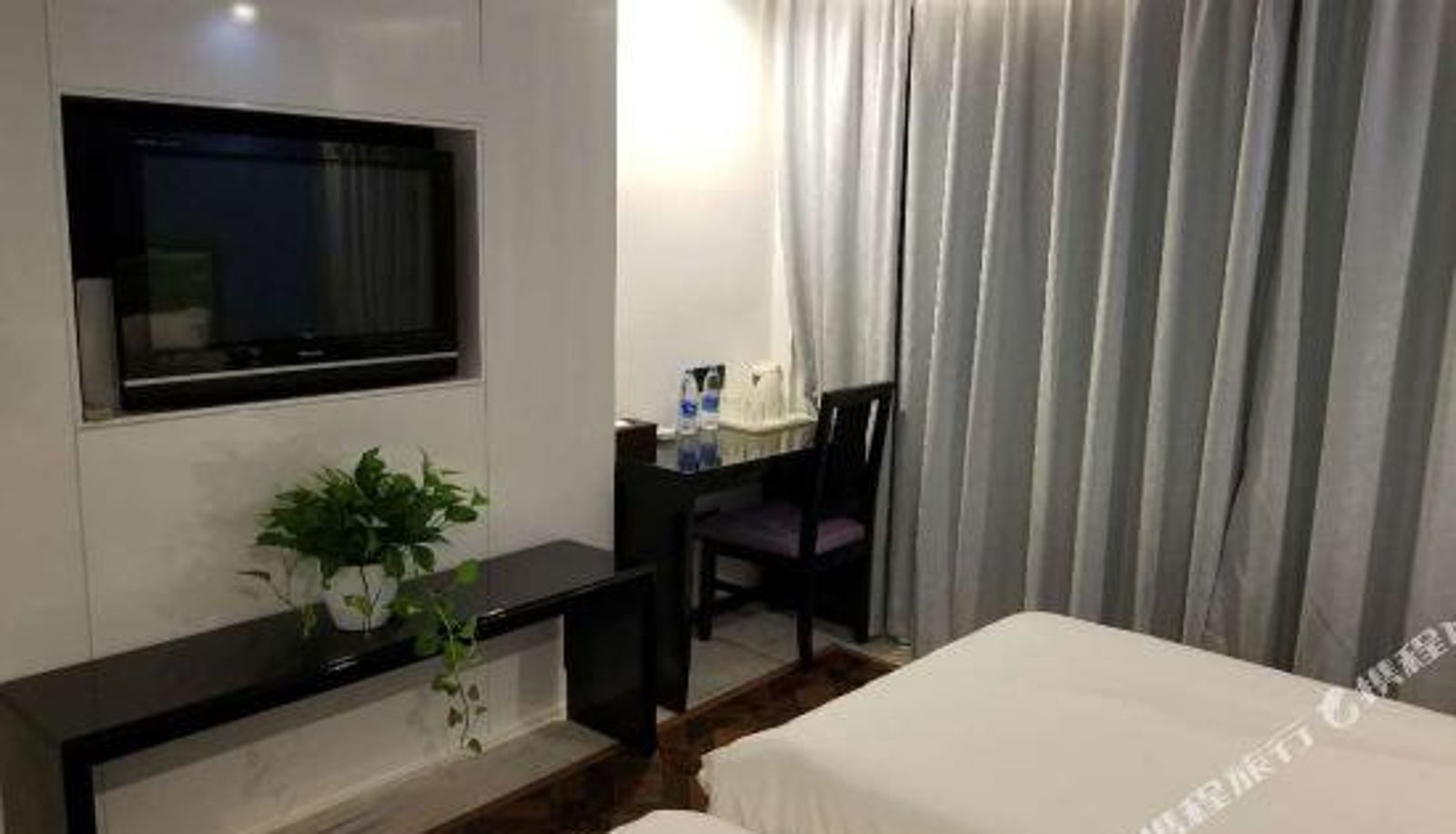 Room - 1972 theme Fasthotel