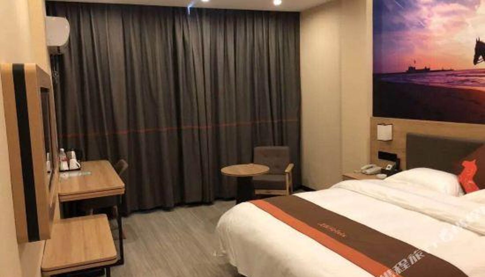 Camera business - Junyi Selected Hotel (Tongxiang Zhenxing West Road Shop) (Kaiyuan Hotel