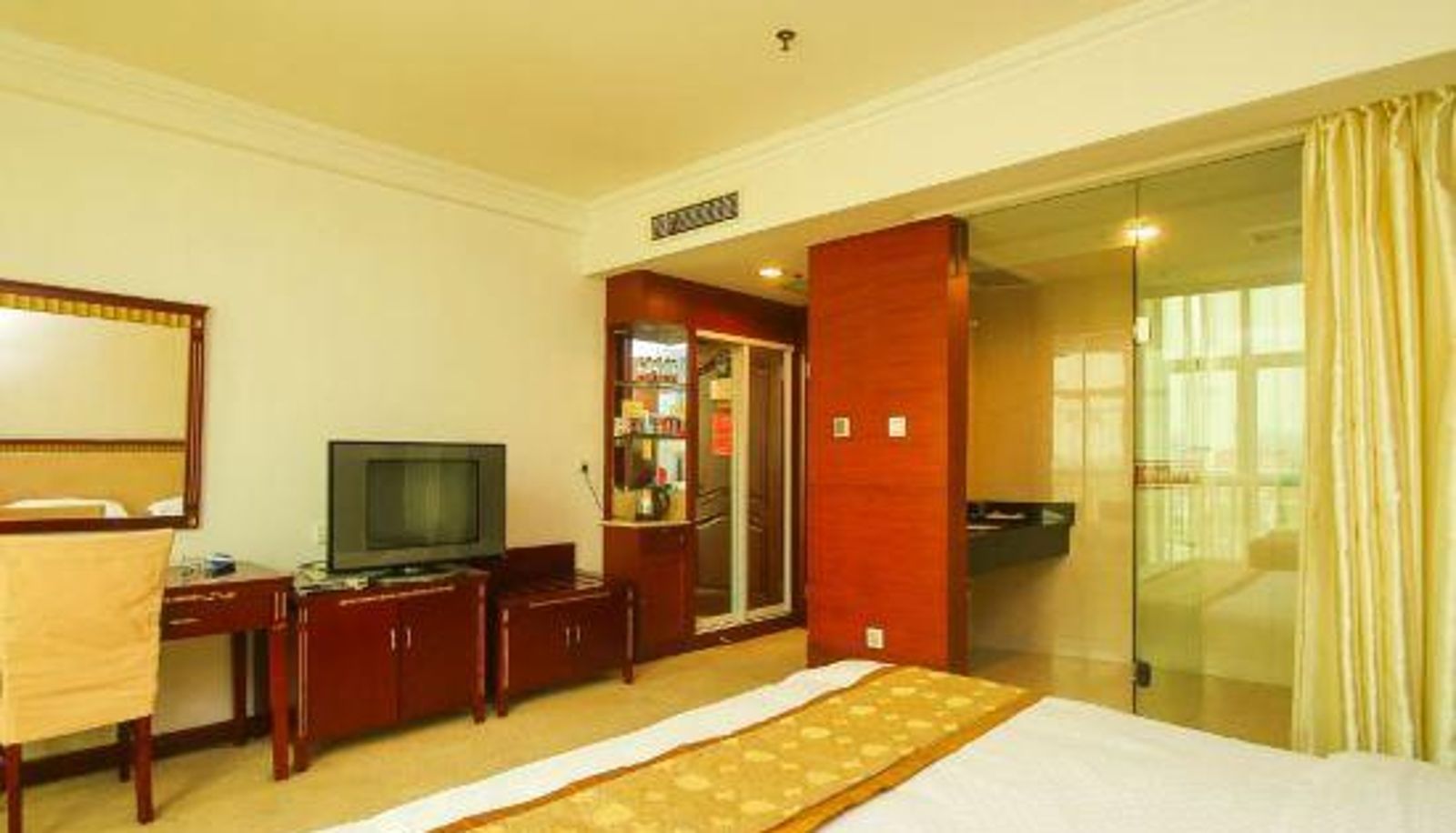 Zimmer - Jiangyan Harmony 168 Business Hotel