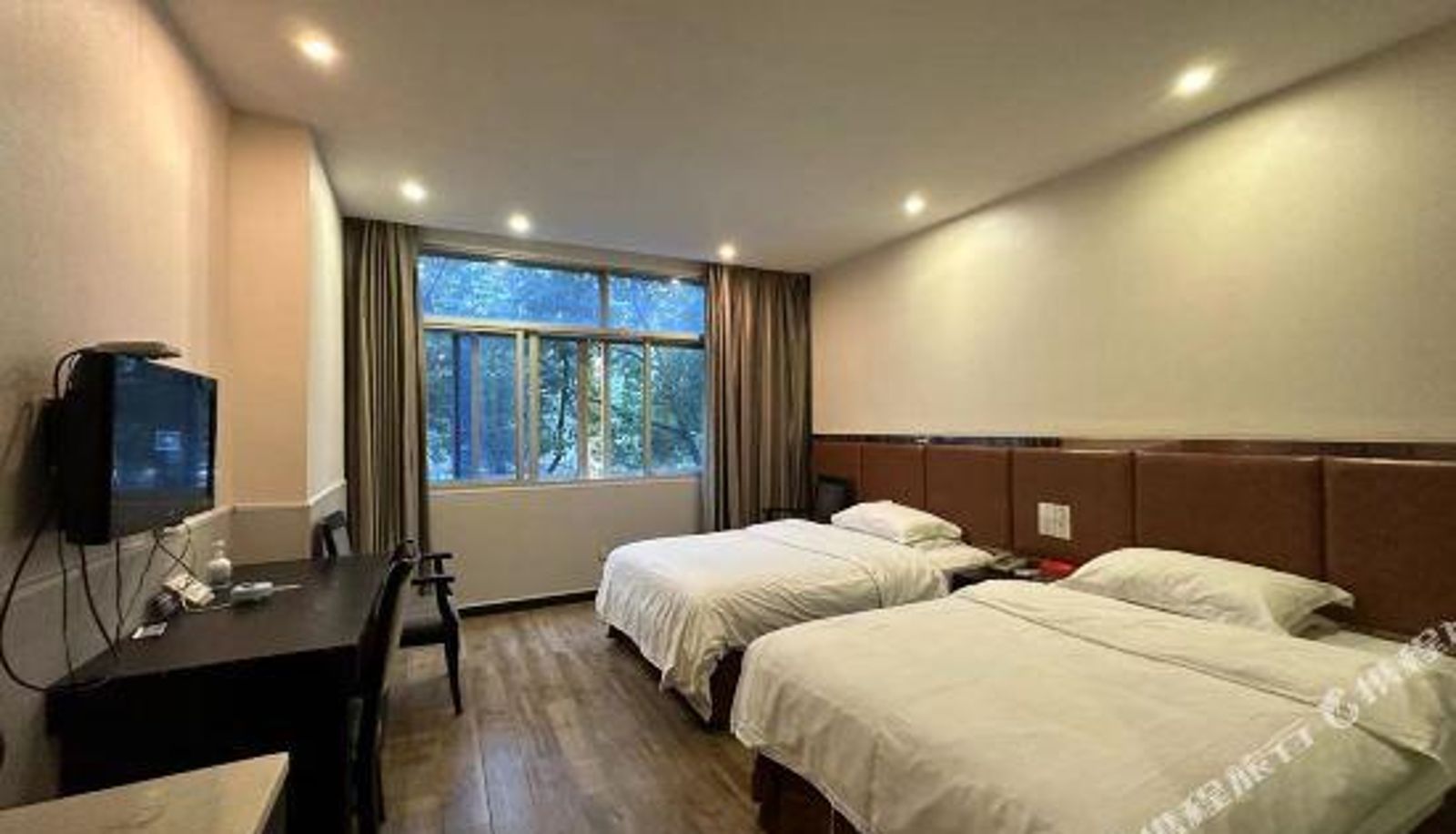 Chambre - Junyue Business Hotel