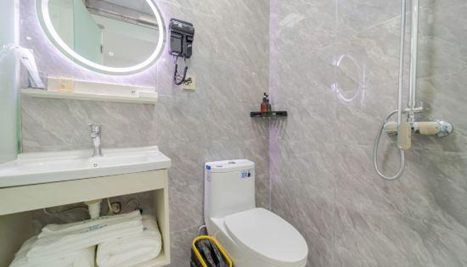 Zimmer - Huai'an Ai Stays at Fashion Hotel