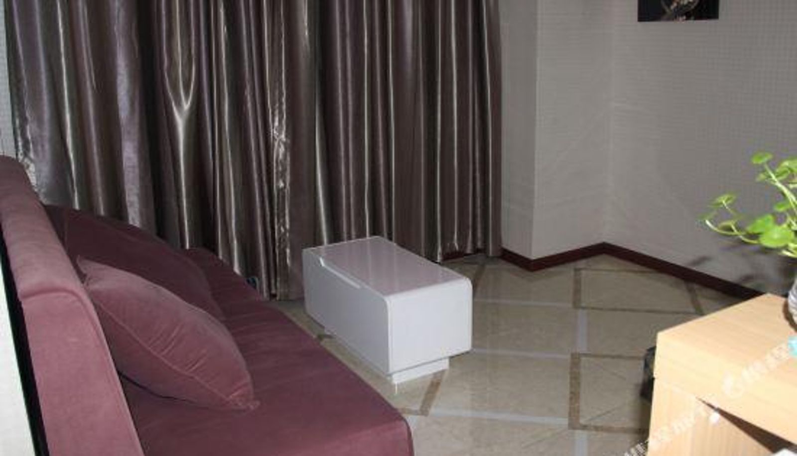 Reception - Jiakeju Express Hotel