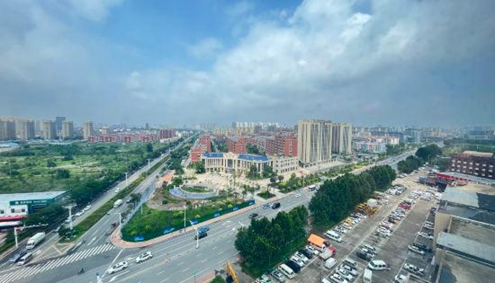 Camera - GreenTree Eastern Hotel (Linyi Airport International Convention and Exhibition Center)