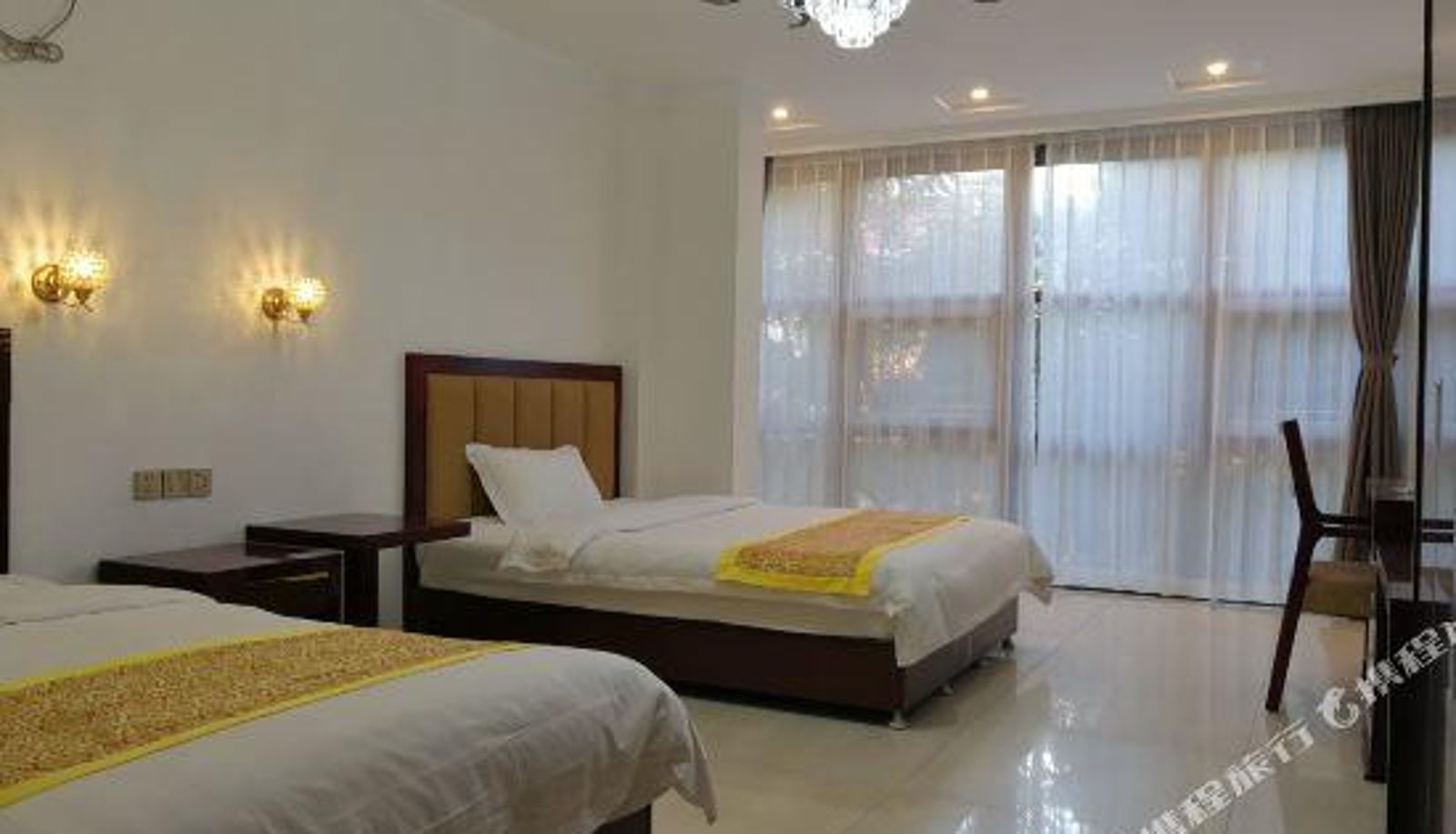 JING TONG  BUSINESS HOTEL
