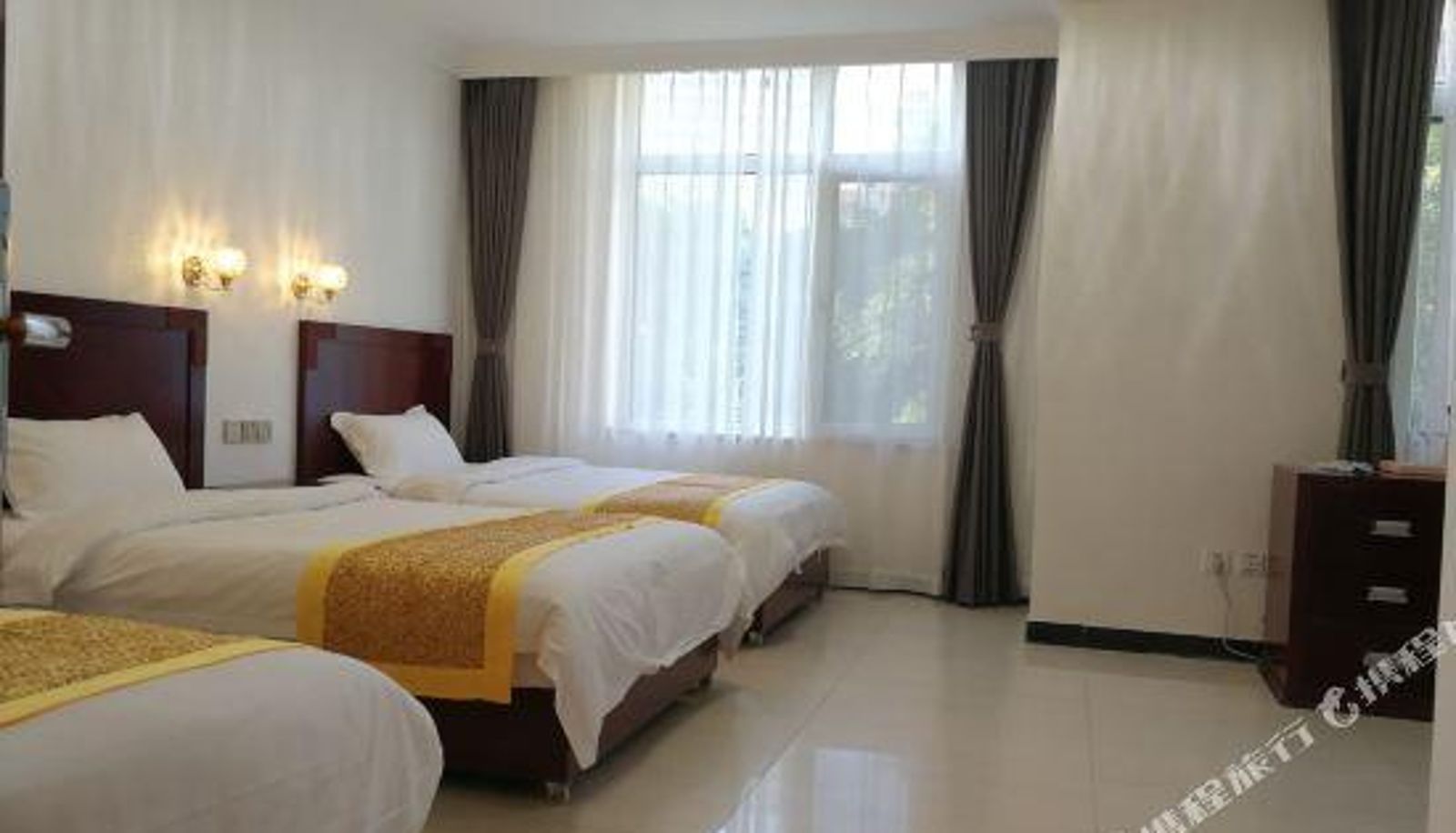 JING TONG  BUSINESS HOTEL