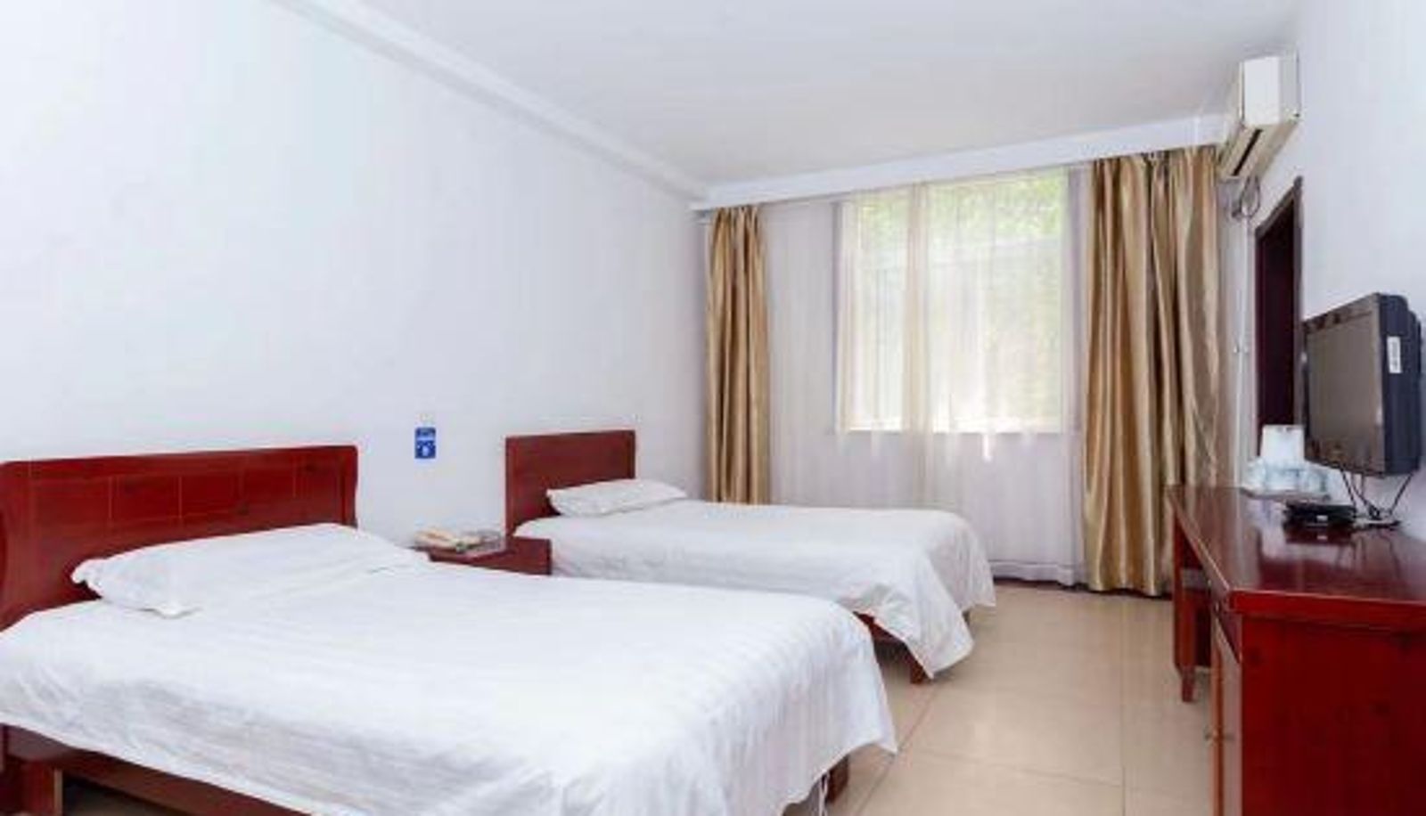 Zimmer - Chengde Oil And Grain Hotel