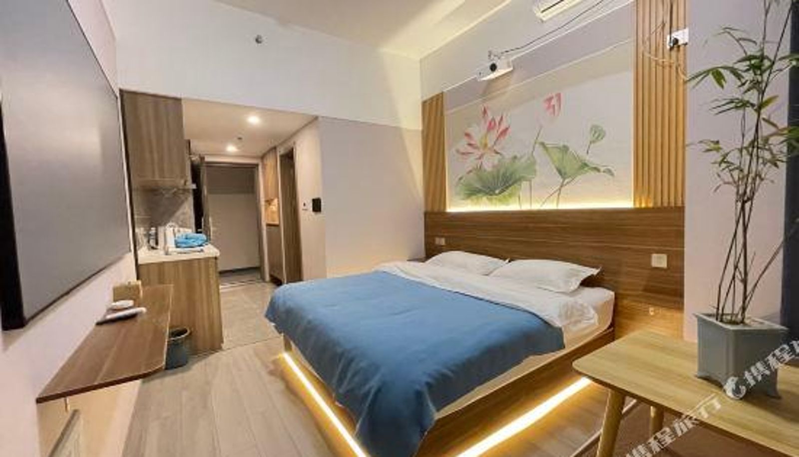 Kamer - Taohuali Hotel (Zhengzhou East Railway Station East Square)