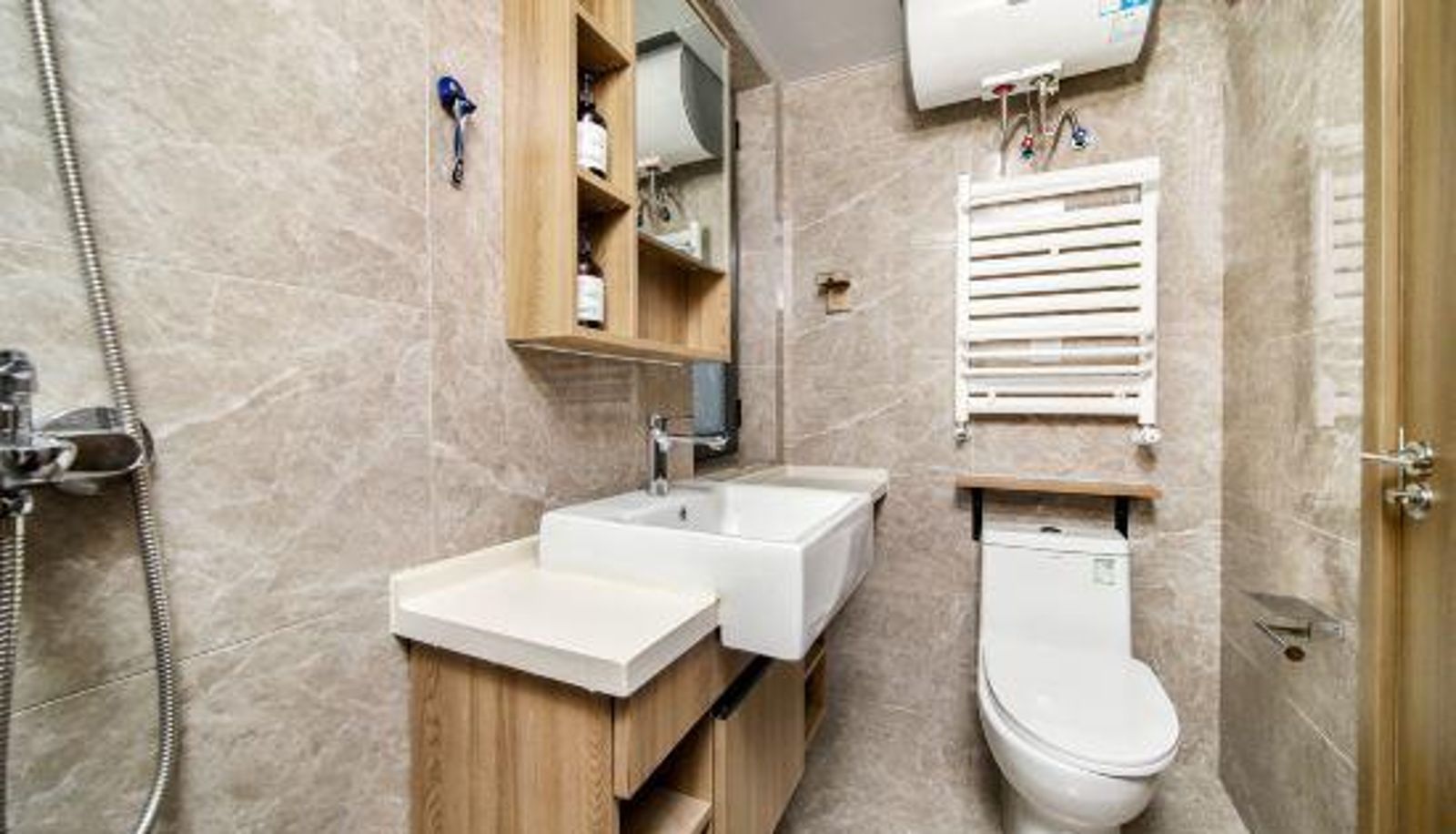 Family room - Park Su Fengyi Intelligent Hotel (East High-speed Railway Station Boxue Road Subway Station)