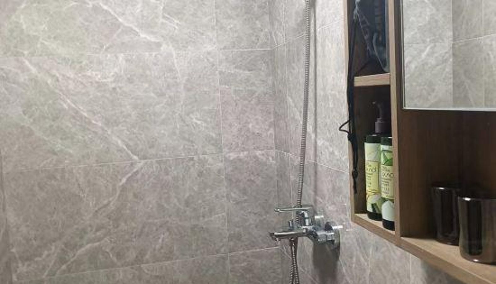 Kamer - Manlu CC Hotel (Zhengzhou East Railway Station China Resources Times Square Branch)