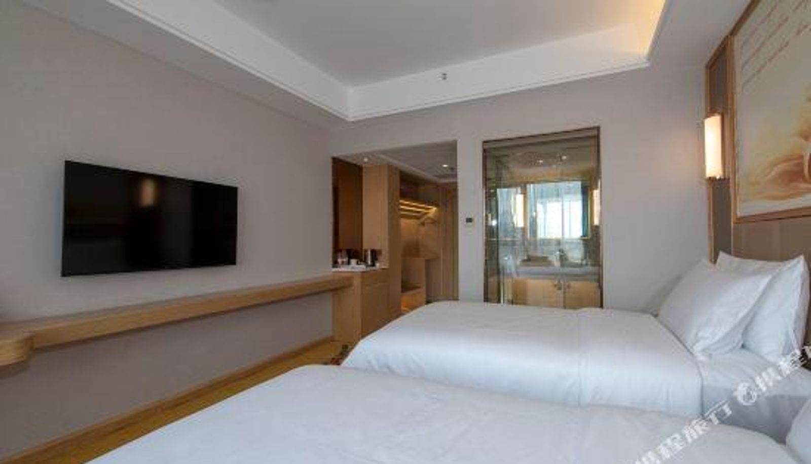 Business room - Vienna Hotel (Zhengzhou High-tech Wanda Plaza Store)
