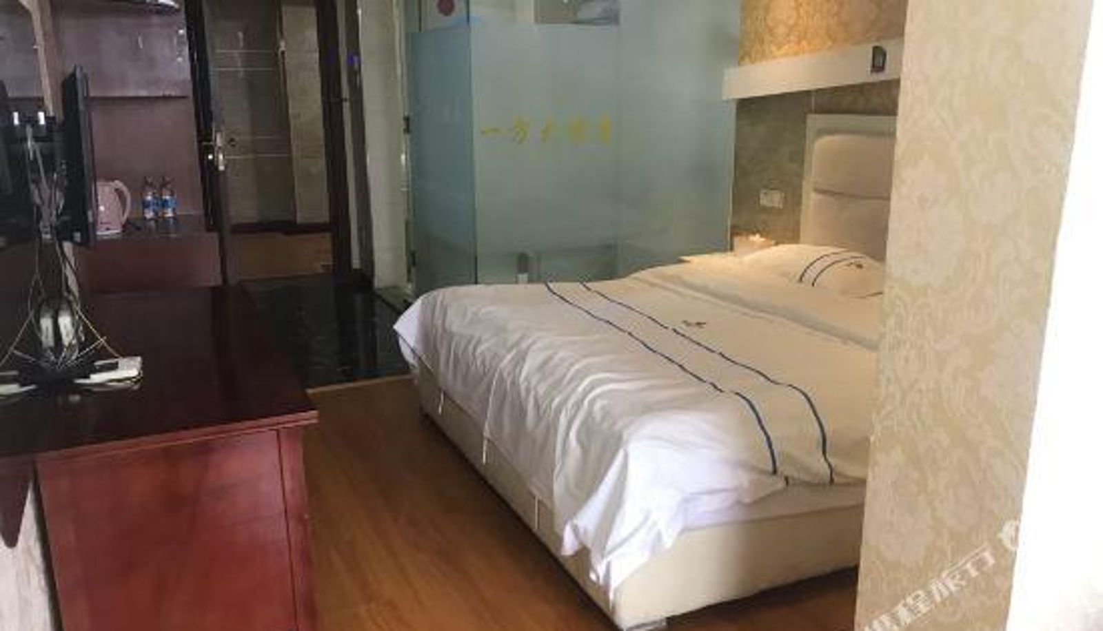 Zimmer - Li Fang Hotel
