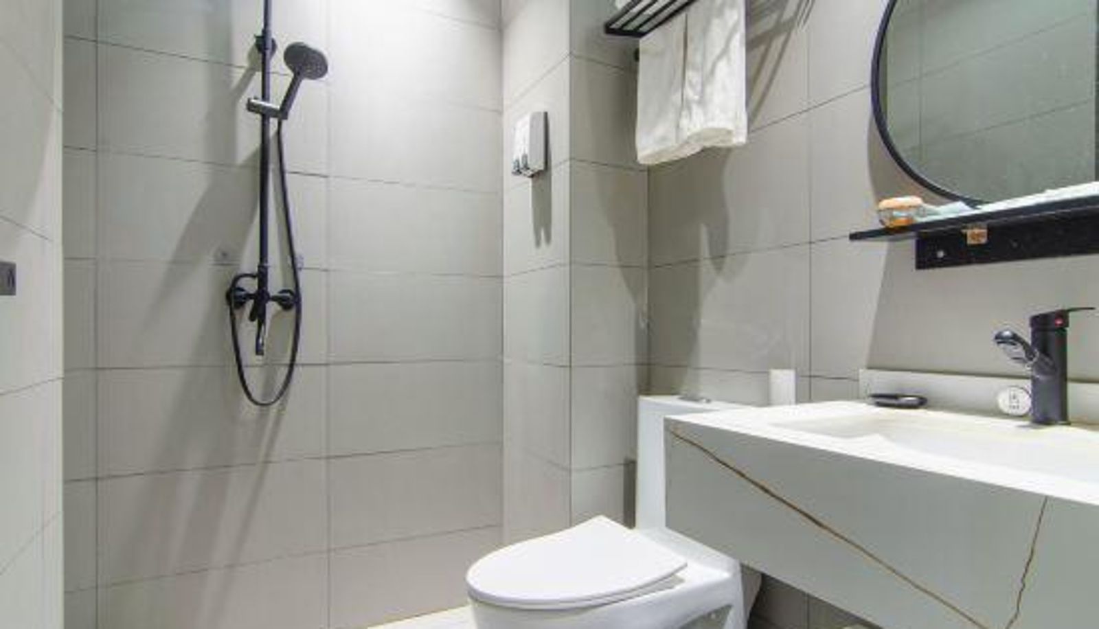 Zimmer - Simu Light Luxury Apartment (Zhengzhou High tech Wanda Plaza Science Avenue Store)
