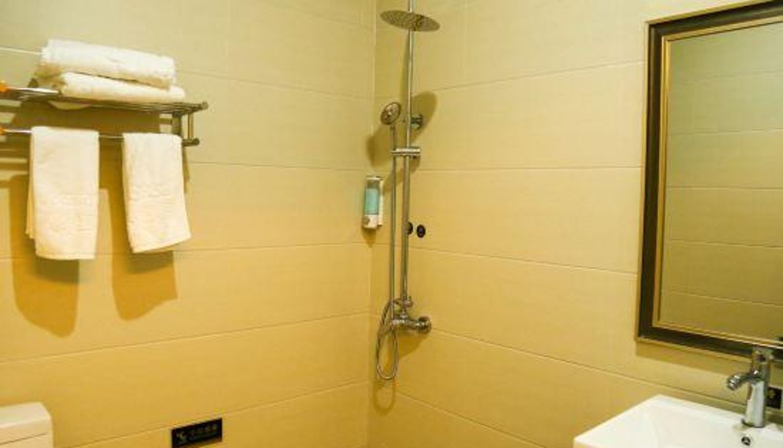 Chambre - Zhengzhou Haoya Hotel (Shakou Road Subway Station)