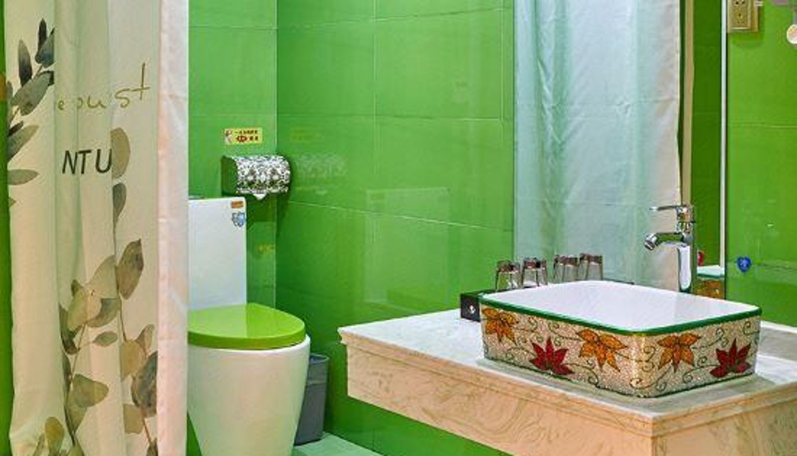 Zimmer - Wan'ai Hotel (Zhengzhou Huayuan Road Shamen Subway Station)