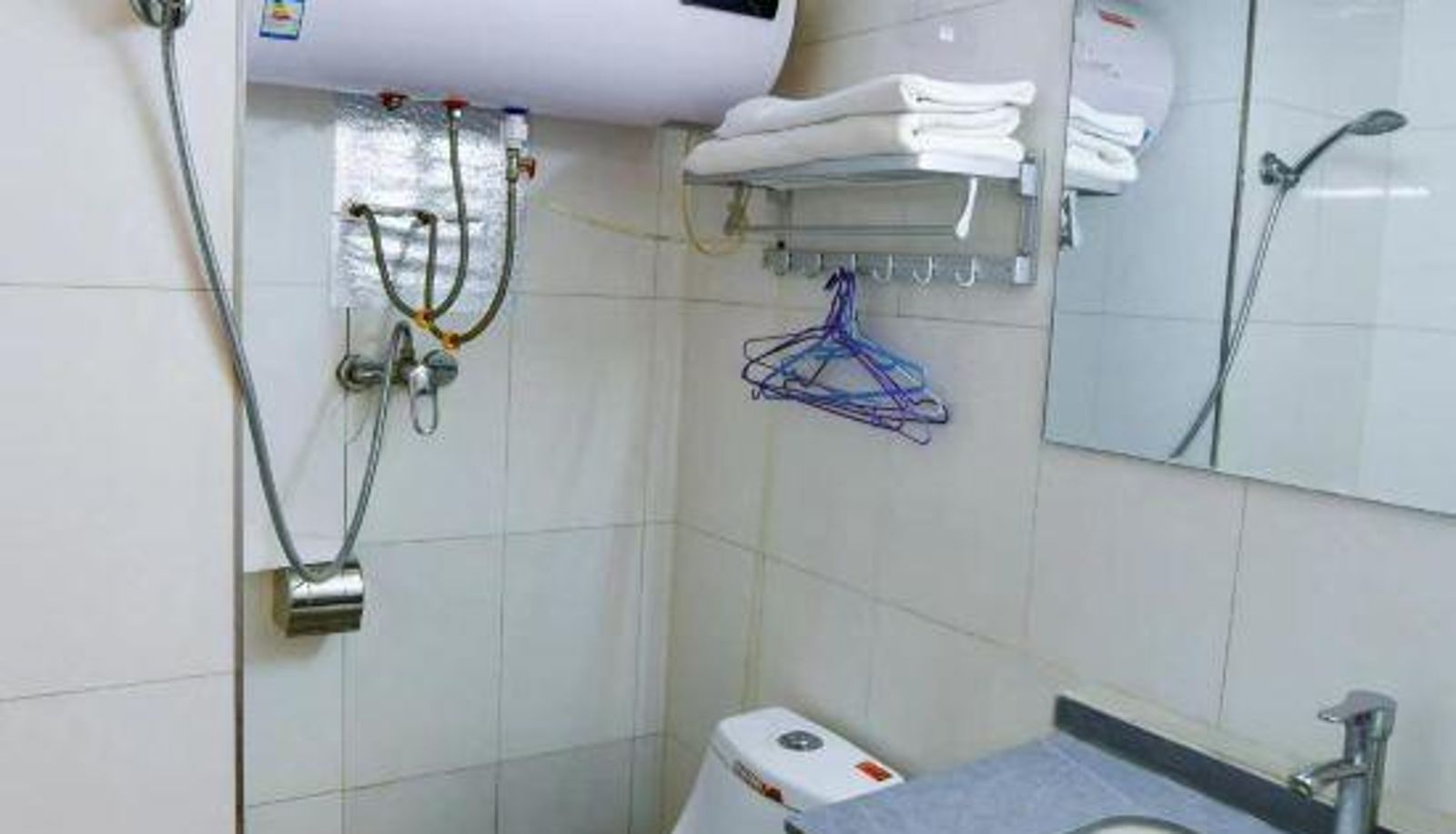 Room - City Hotel (Zunyi Medical College)