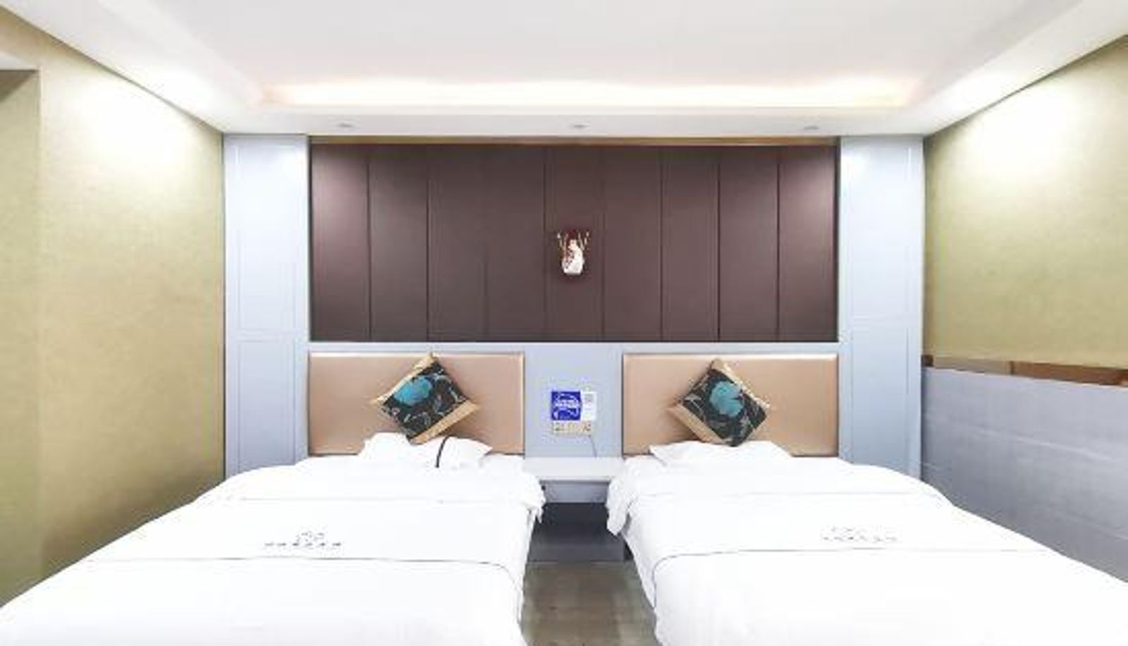 Zimmer - Lvjia Business Hotel (Zunyi Wuyue Plaza Branch)