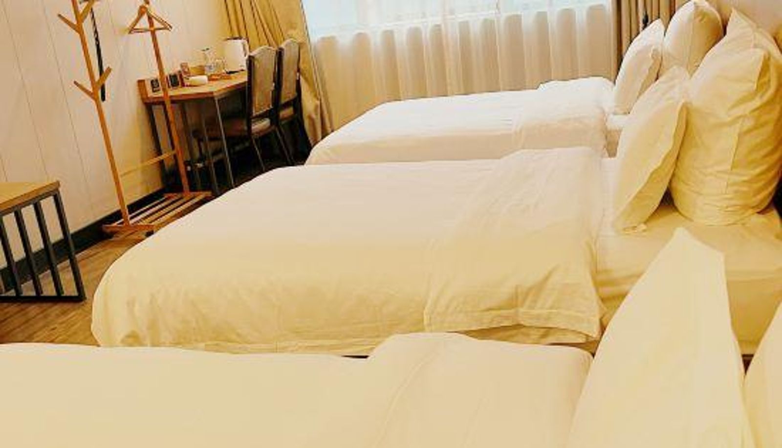 Camera - Hongyun Hotel