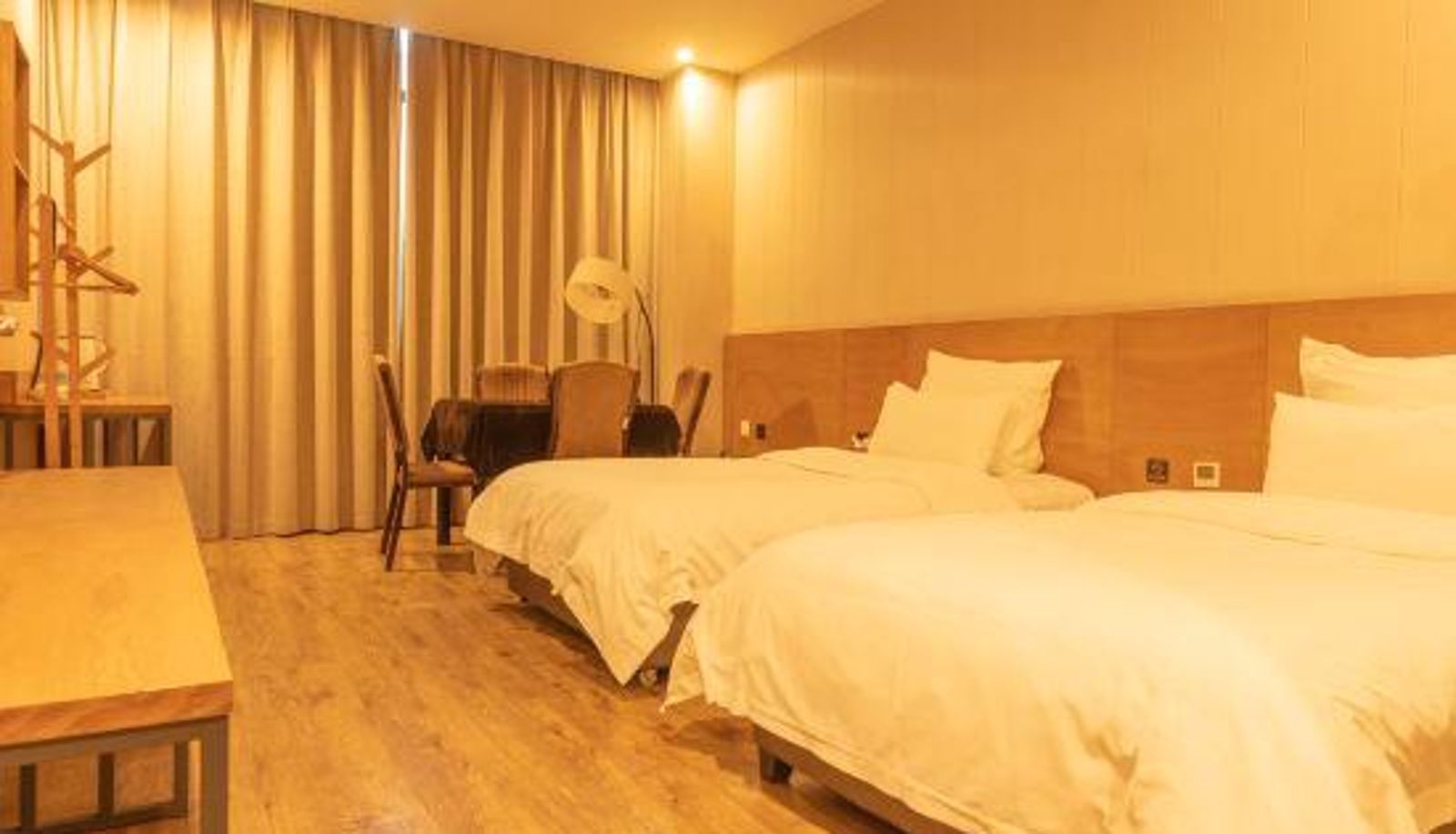 Camera - Hongyun Hotel