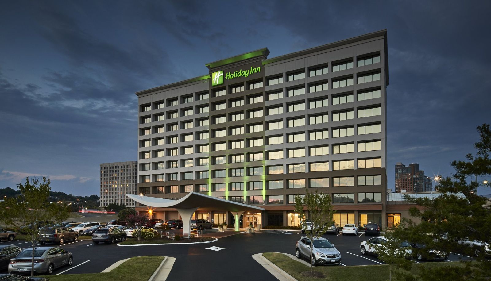 Info - Holiday Inn ALEXANDRIA - CARLYLE by IHG