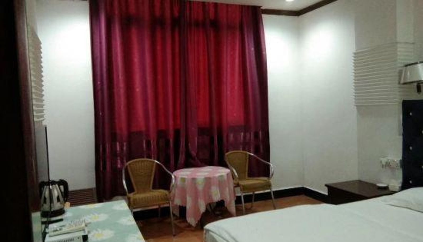 Kamer - Zhongshan Huayang Hotel