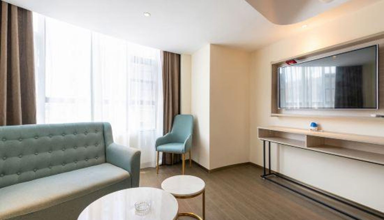 Family room - Xinying Administrative Apartment (Mingzhu Urban Rail Station Store)