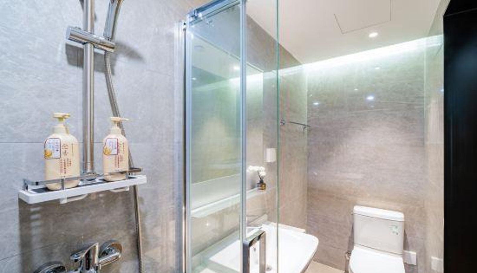 Pokój z balkonem - Fun Stay Apartment (Port Town Poly Plaza Branch)