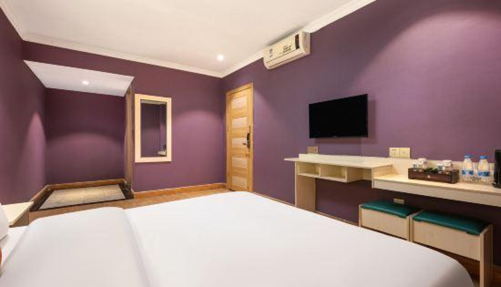 Kamer - Zhongshan February Flower Hotel